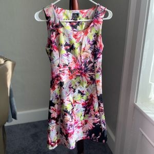 Floral bright worthington dress- size 4 quality